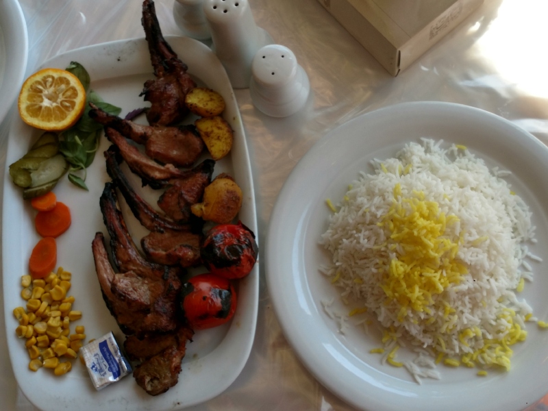 شیشلیک رستوران رفتاری تهران