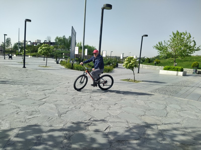 دوچرخه سواری در چیتگر