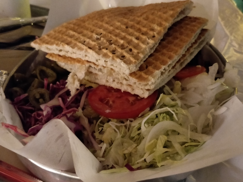 نان مثلثی دونر