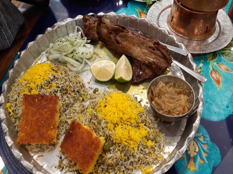 چلوگردن رستوران مرشد سهادت آباد