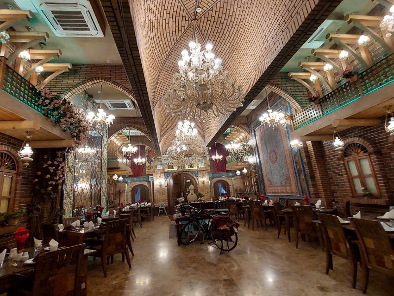 رستوران گردی در تهران