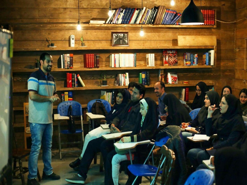 کافه دانشجویی مرکز تهران