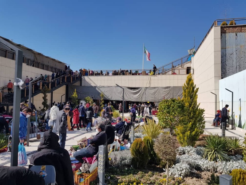 باغ هنر تهران جمعه بازار