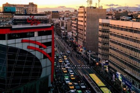 خیابان جمهوری تهران؛ مرکز اصلی خرید و فروش در ایران