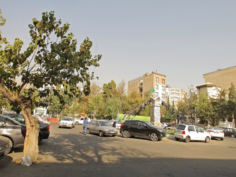 خیابان ازگل