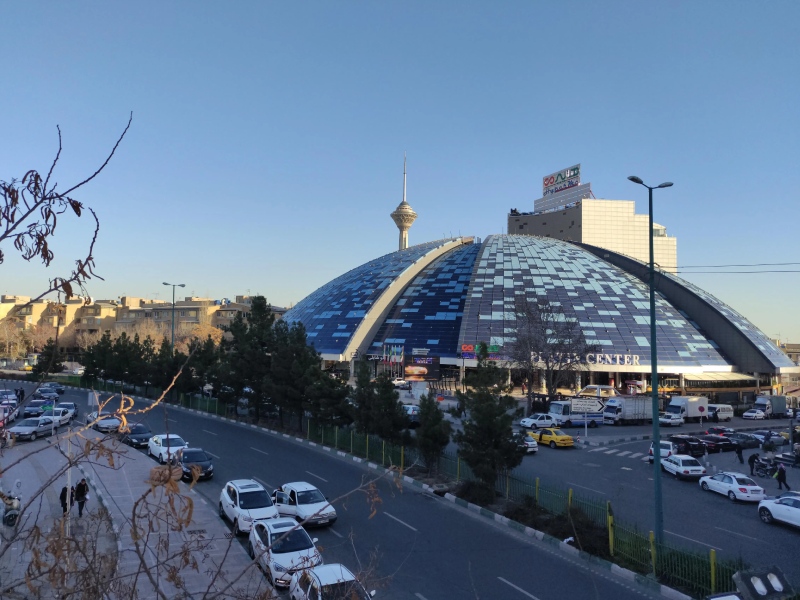 مرکز خرید پلاتین در غرب تهران