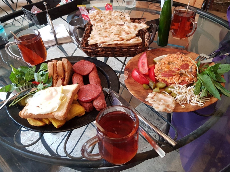 میز صبحانه