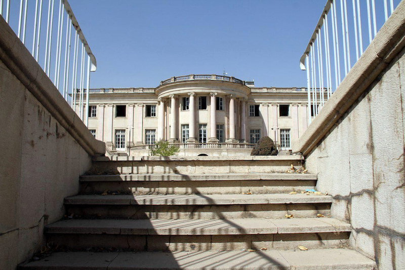 مالک کاخ پاسال