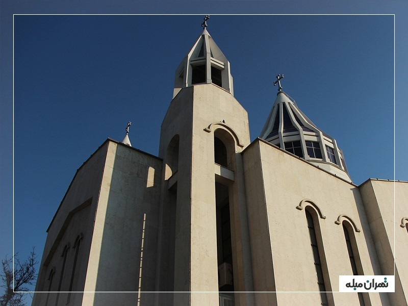 سادگی معماری کلیسای سرکیس مقدس تهران