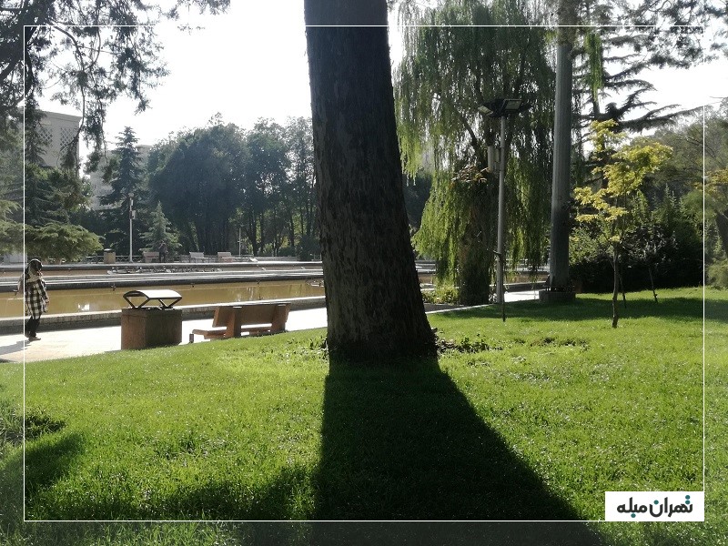 پیک نیک در بوستان نیاوران
